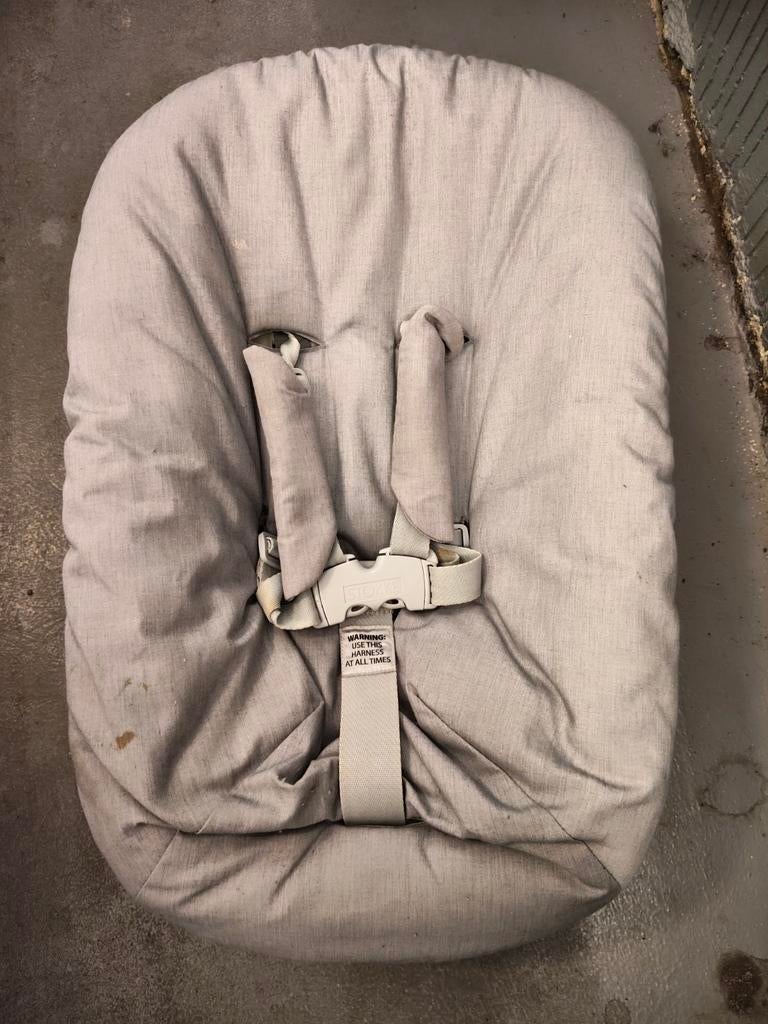 Stokke tripp trapp new born set, Kinderen en Baby's, Kinderstoelen, Ophalen of Verzenden, Gebruikt, Meegroeistoel