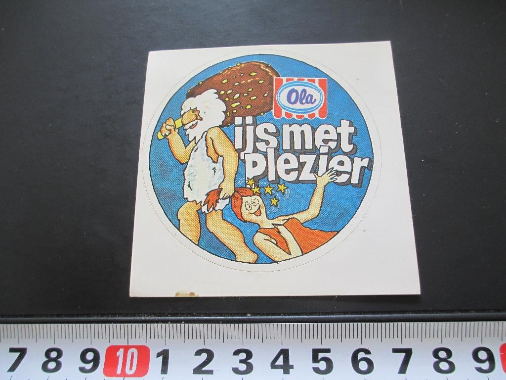 sticker ola ijs met plezier strip knots holenmens, Ophalen, Zo goed als nieuw