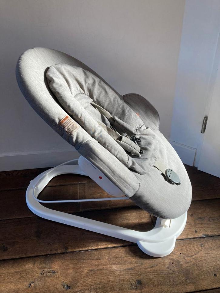 Grijze Stokke wipstoel, Kinderen en Baby's, Wipstoeltjes, Zo goed als nieuw, Ophalen