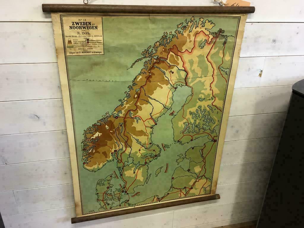 Zeer oude landkaarten , leuk als decoratie in uw huis., Antiek en Kunst, Antiek | Schoolplaten, Ophalen