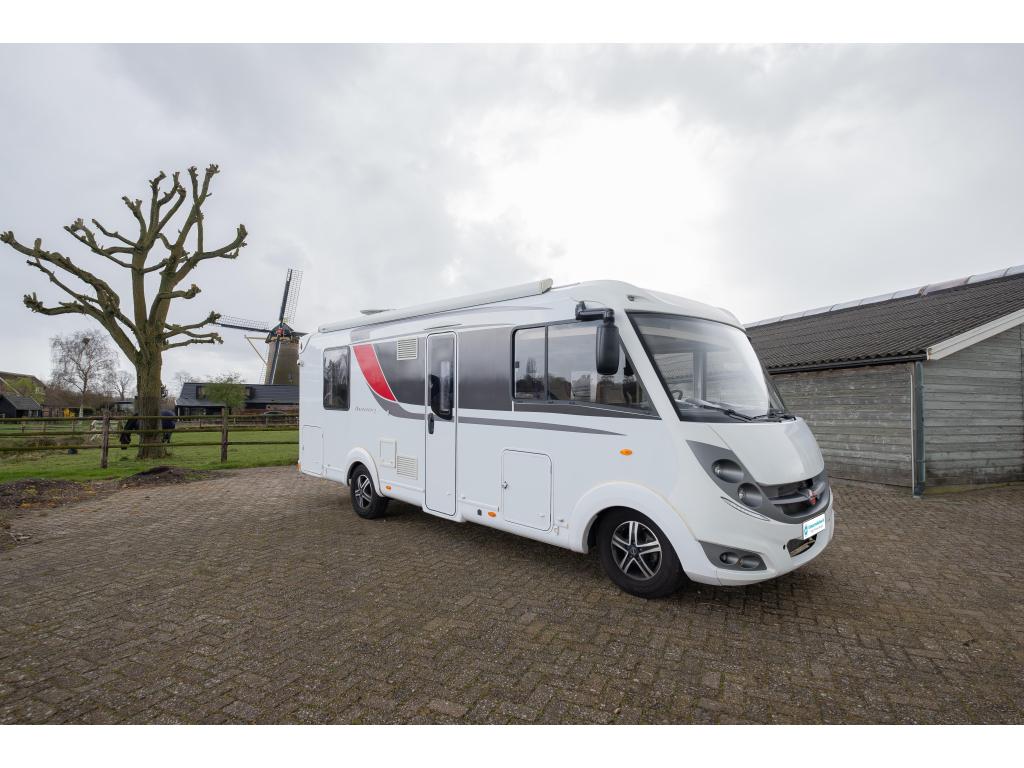 Bürstner Aviano 700 met Queensbed, Integraal, Standaard zit, Fiat, Bedrijf