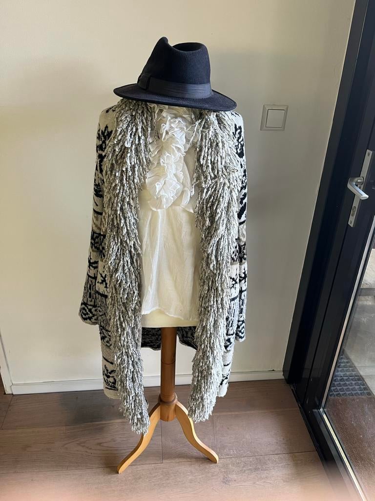 Marccain wollen vest maat 4, Ophalen of Verzenden, Zo goed als nieuw, Maat 38/40 (M), Zwart