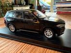 BMW X5 schaalmodel 1:18, Hobby en Vrije tijd, Modelauto's | 1:18, Ophalen of Verzenden, Gebruikt, Auto, Overige merken