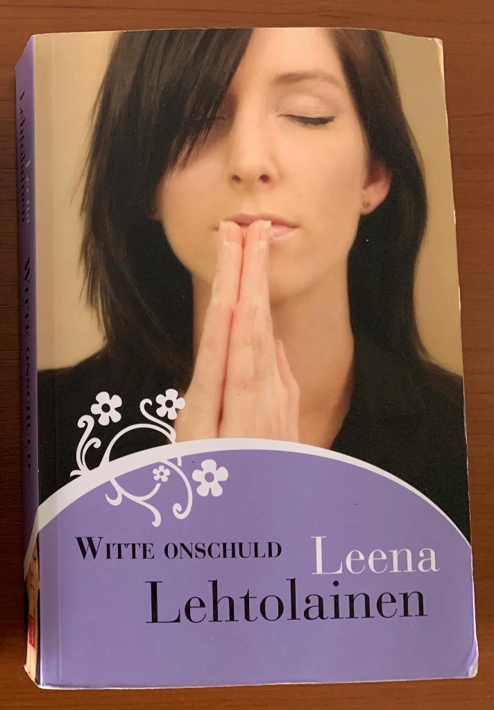 Finse Thriller / Leena Lehtolainen : Witte Onschuld, Boeken, Thrillers, Zo goed als nieuw, Scandinavië, Ophalen of Verzenden