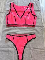 Latex setje maat s/m neonroze, Verzenden, Zo goed als nieuw