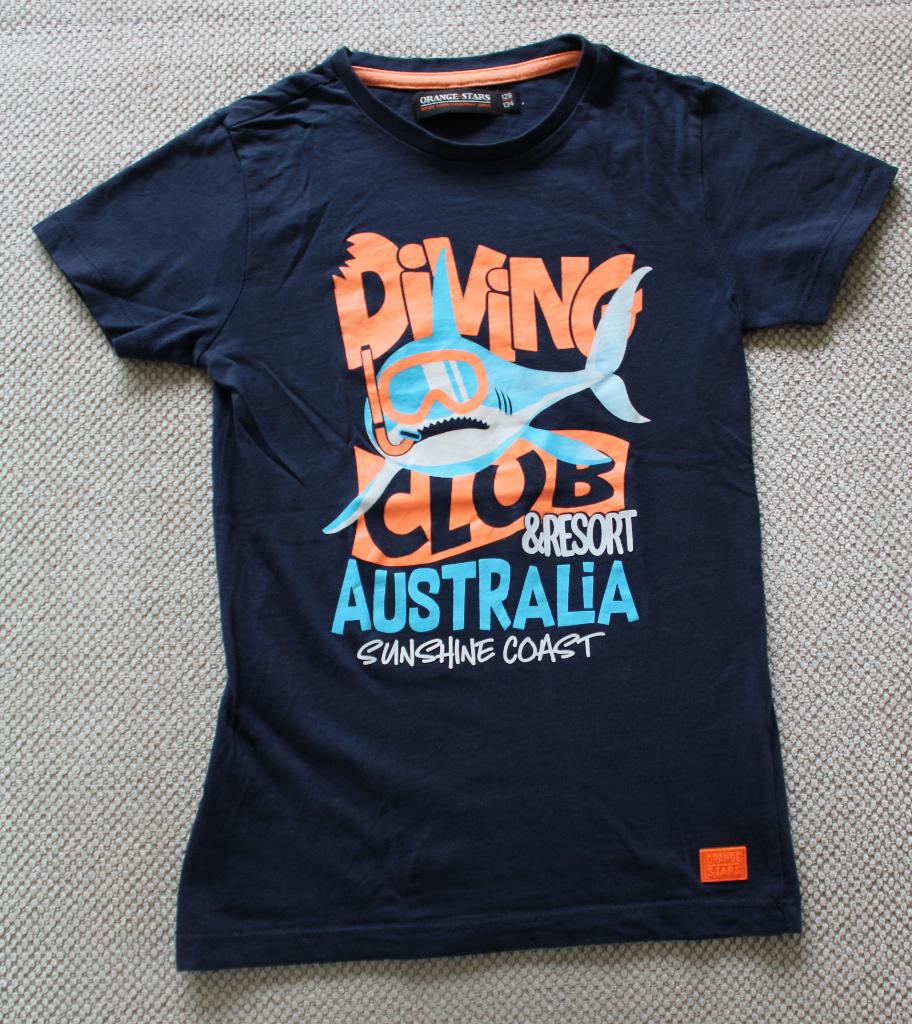 T-shirt van Orange Stars 128/134, Kinderen en Baby's, Kinderkleding | Maat 128, Ophalen of Verzenden, Zo goed als nieuw, Shirt of Longsleeve