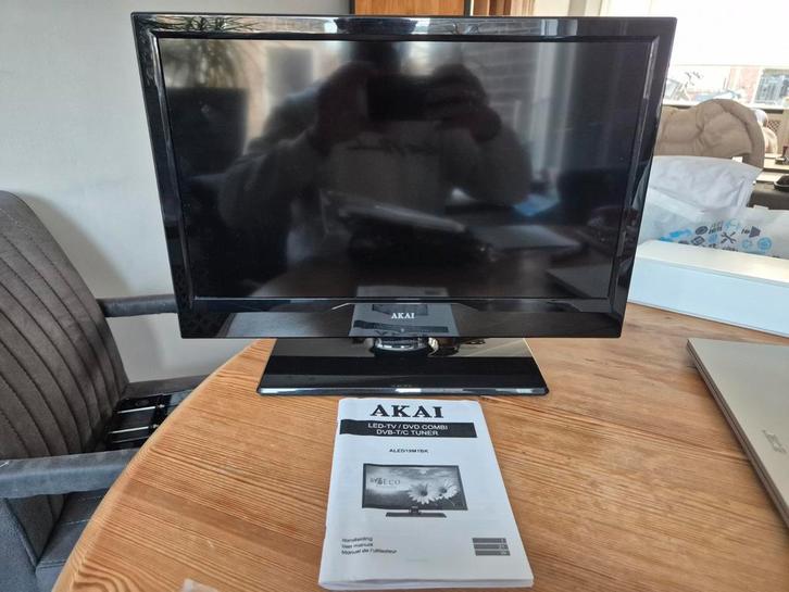 Akai ALED19M1BK LED TV/DVD Combi - 19 inch, Audio, Tv en Foto, Televisies, Gebruikt, LED, 40 tot 60 cm, HD Ready (720p), Overige merken