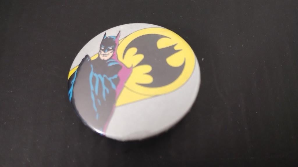 Batman button(nr.8), Ophalen of Verzenden, Nieuw, Overige onderwerpen, Button