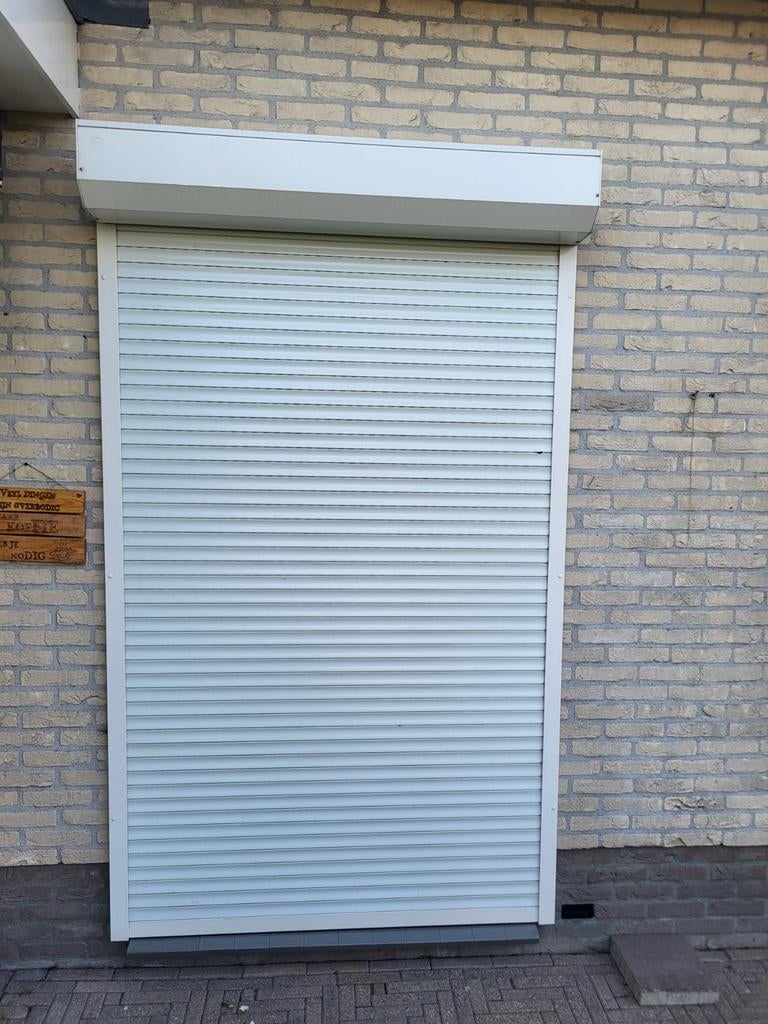 Rolluik elektrisch zonnescherm isolatie aluminium zonwering, Ophalen, 200 cm of meer