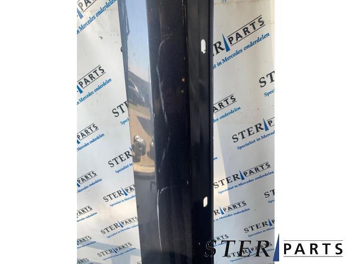 Zijskirt rechts van een Mercedes C-Klasse (755), Gebruikt, -, Ophalen of Verzenden, -