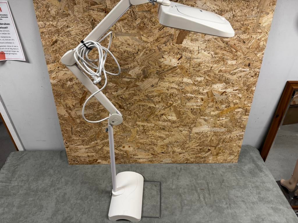 Fysic FL-100LED Loep-vloerlamp – voor hobby of slechtzienden, Ophalen, Vergrootglas of Loep, Zo goed als nieuw, X