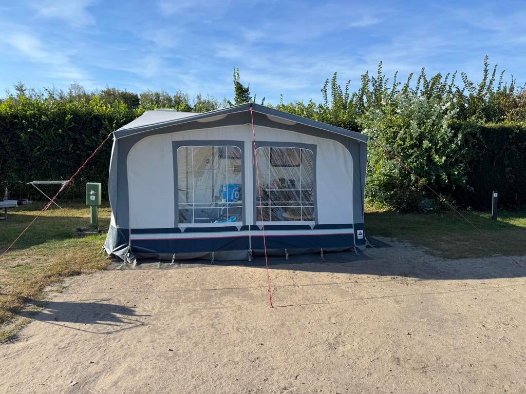 Caravelair Antares 395 incl. inboedel, Tot en met 2, Treinzit, Particulier, 500 - 750 kg