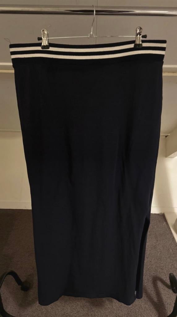 Lange Tramontana rok maat L met split, Kleding | Dames, Rokken, Verzenden, Zwart, Maat 42/44 (L), Gedragen