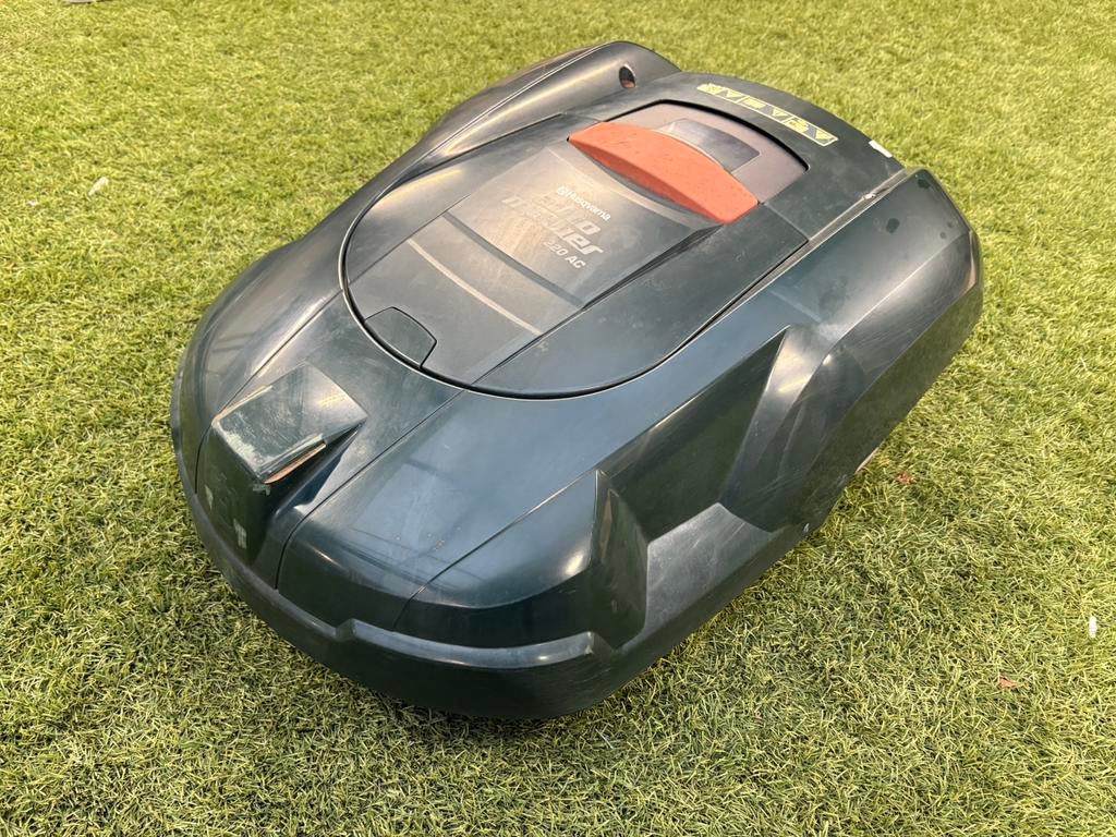 Husqvarna Automower 220 AC in nieuw staat!, Ophalen of Verzenden, Gebruikt, 20 tot 25 cm