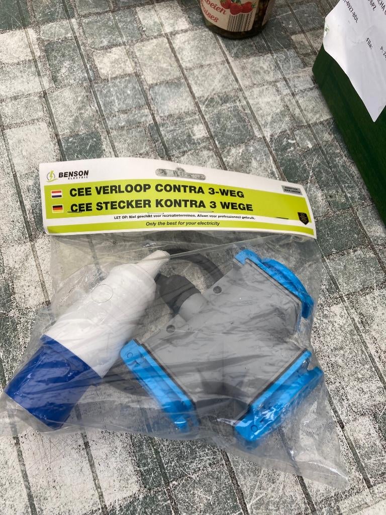 CEE Stekker Verloop Contra - 3 Weg - 230 Volt - CEE, Caravans en Kamperen, Ophalen