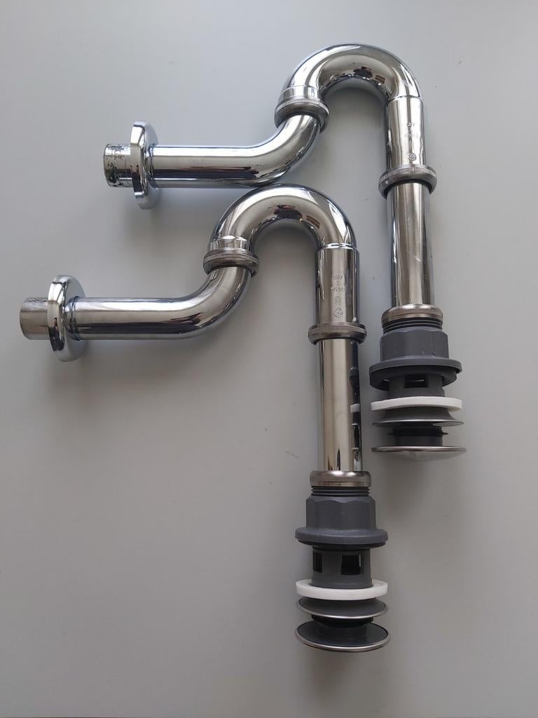 2 wasbak pluggen met zwanenhals afvoer, Ophalen of Verzenden, Gebruikt, Chroom, Wastafel