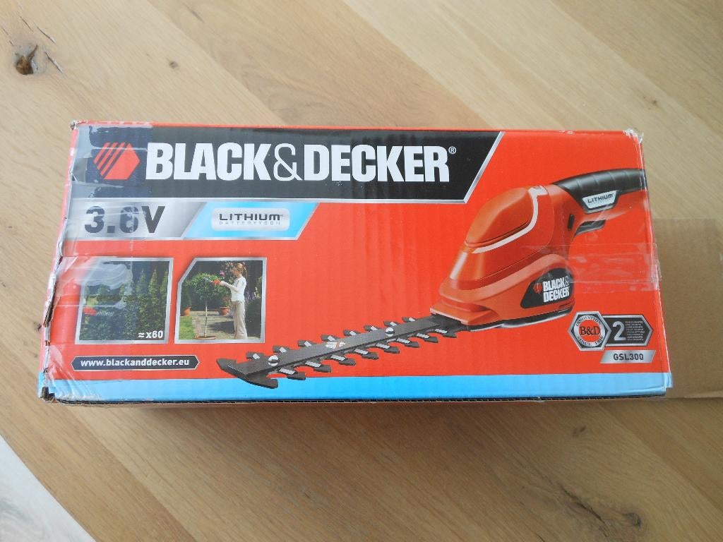 Accu Heggenschaar, Ophalen of Verzenden, Zo goed als nieuw, Accu, Black & Decker