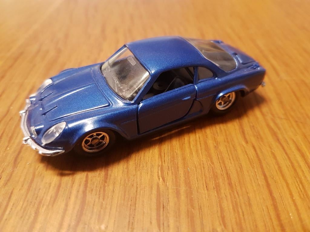 Solido alpine berlinette, Hobby en Vrije tijd, Modelauto's | 1:43, Ophalen of Verzenden, Zo goed als nieuw, Auto, Solido