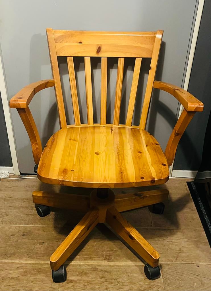 vintage houten bureaustoel van IKEA,  het model Joel., Ophalen of Verzenden, Zo goed als nieuw