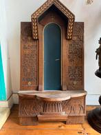 Zeer zeldaam antiek houten kerk altaar ongeveer 90/50 cm, Antiek en Kunst, Antiek | Religie, Ophalen of Verzenden