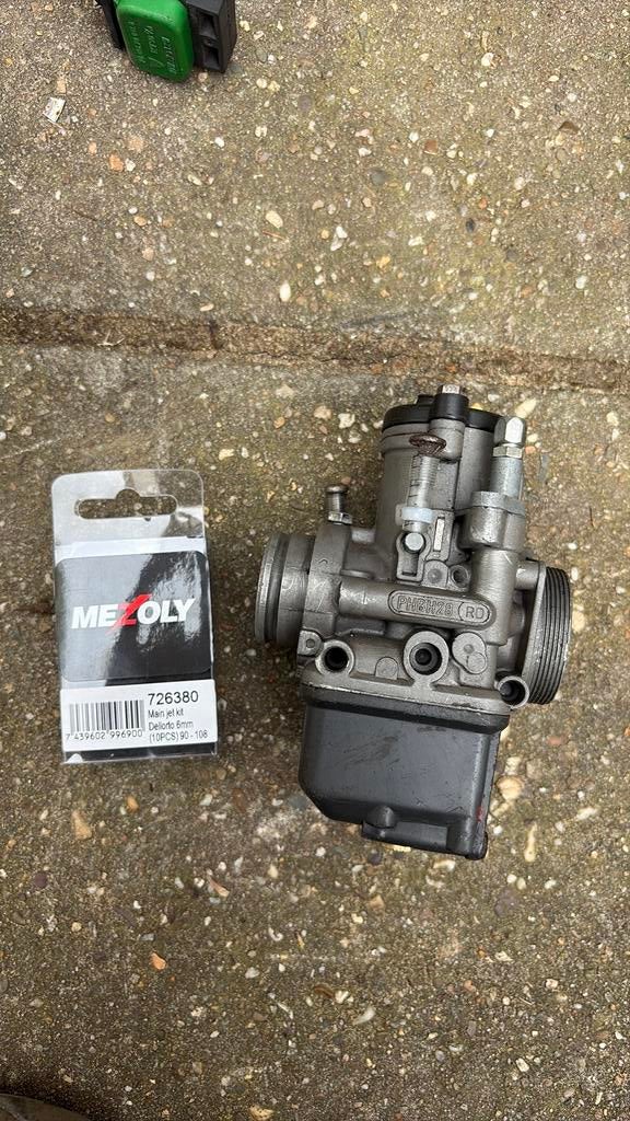 Dellorto 28mm carburateur, Ophalen of Verzenden, Zo goed als nieuw, Carburateur