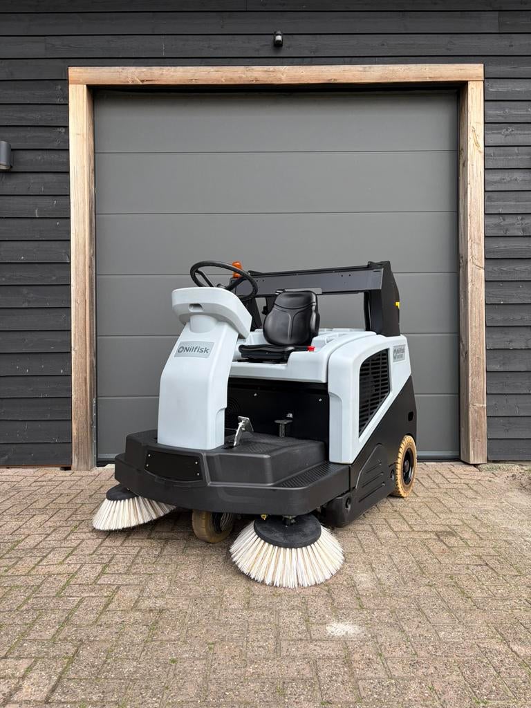 Nilfisk SW5500 | Veegmachine | Hooglosser | Stofvrij, Ophalen of Verzenden, Nilfisk