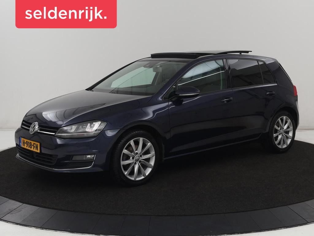 Volkswagen Golf 1.4 TSI ACT Connected Series | Panoramadak |, Auto's, Gebruikt, Euro 6, 4 cilinders, 150 pk