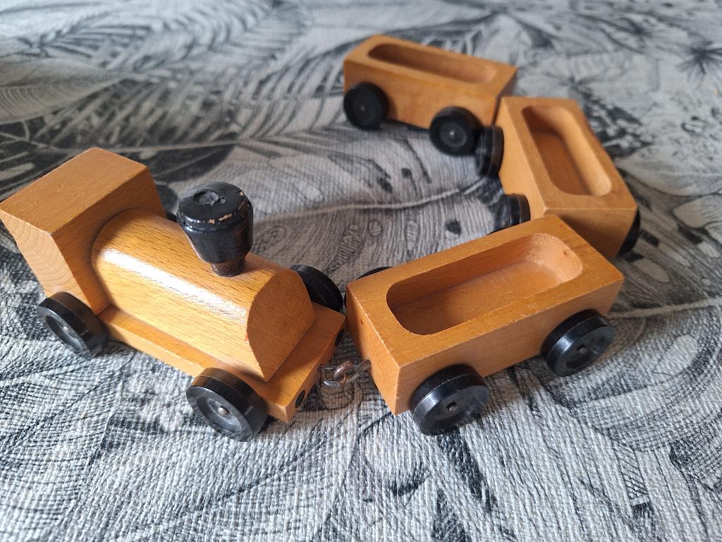 SPEELGOED HOUT allerlei BLOKKEN, AUTO, TREINEN, Ophalen of Verzenden, Gebruikt, Overige typen