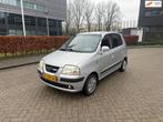 Hyundai Atos 1.1i Dynamic Cool First Edition Airco NAP, Auto's, Hyundai, Voorwielaandrijving, 31 €/maand, 4 cilinders, Origineel Nederlands