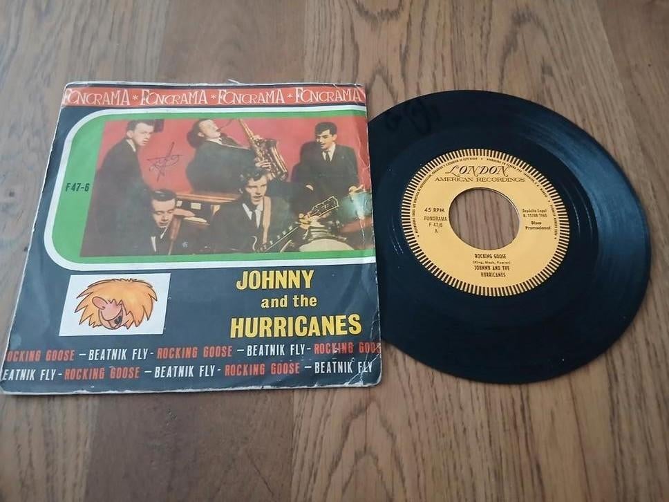 VINYL SINGLE  JOHNNY AND THE HURRICANES  1963, Cd's en Dvd's, Vinyl | Rock, Ophalen of Verzenden, Zo goed als nieuw, Overige formaten