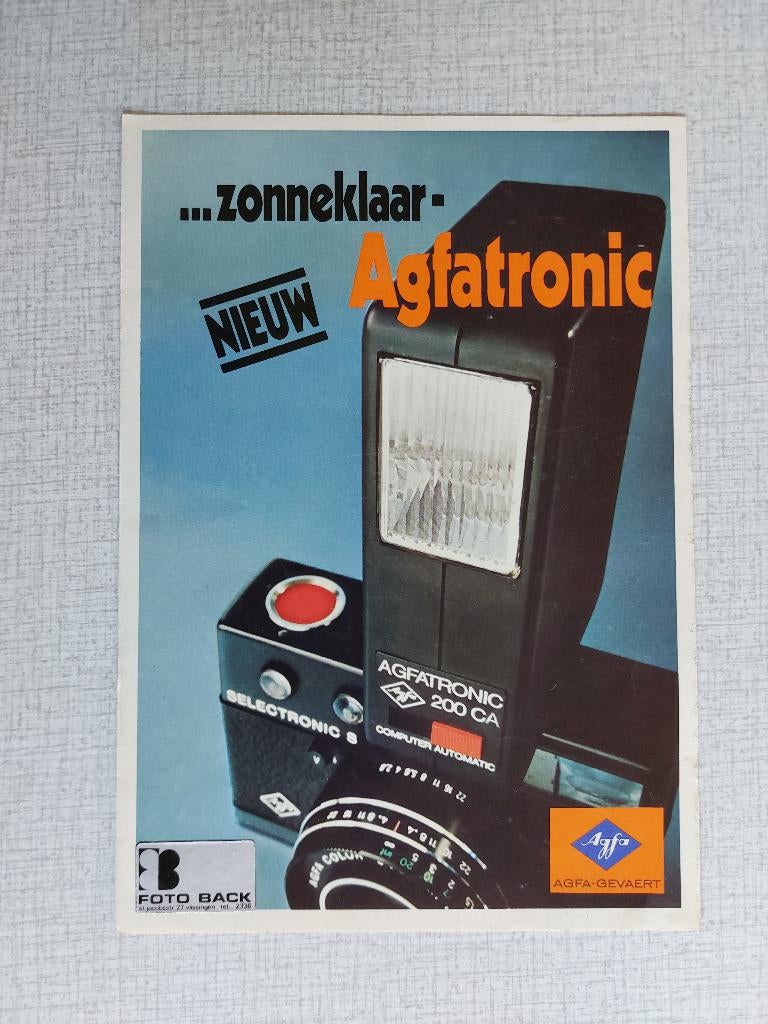 Foldertje AGFATRONIC diverse modellen elektronic flitsers, Ophalen of Verzenden, Zo goed als nieuw, AGFA, Folder
