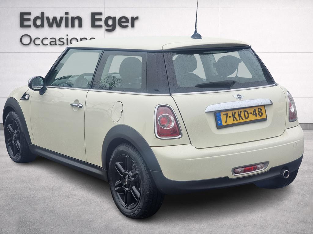 MINI Mini 1.6 One Holland Street | Navi | Airco | (bj 2013), Auto's, Voorwielaandrijving, Gebruikt, 4 cilinders, 4 stoelen