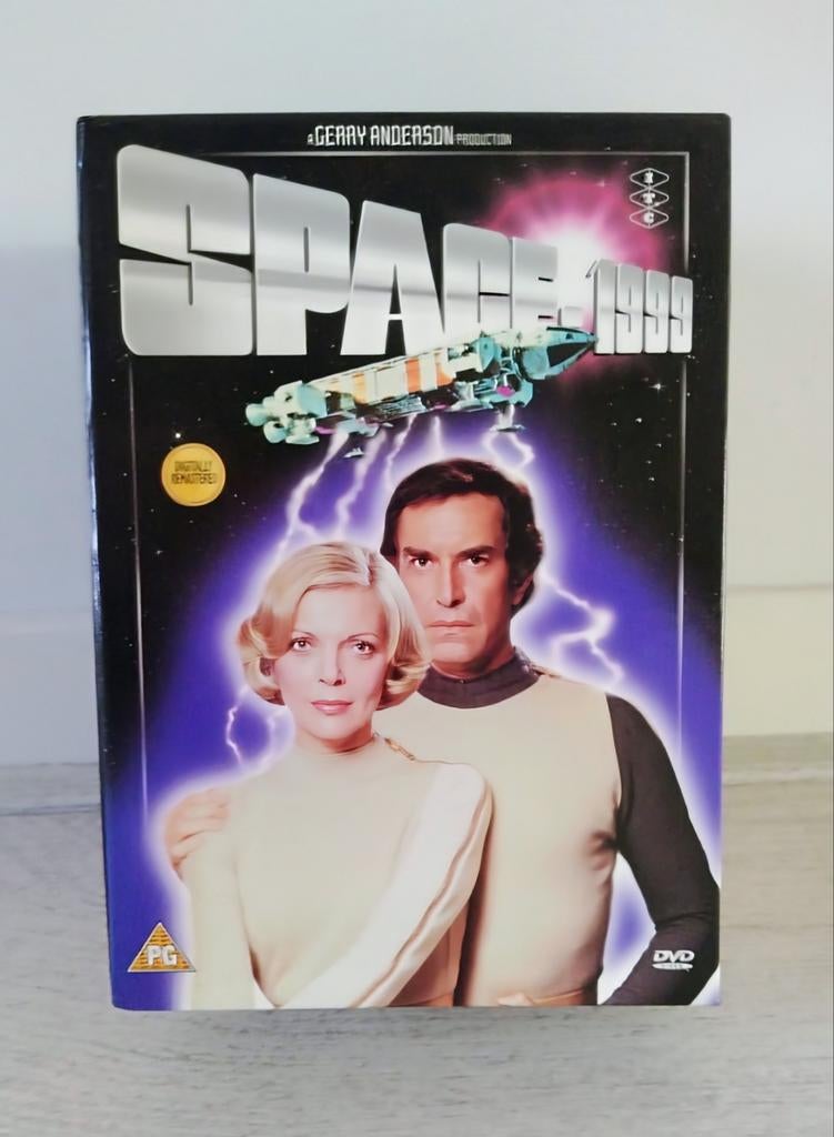 Space 1999 Seisoen 1 (1975-1976), Cd's en Dvd's, Boxset, Science Fiction en Fantasy, Ophalen of Verzenden, Zo goed als nieuw