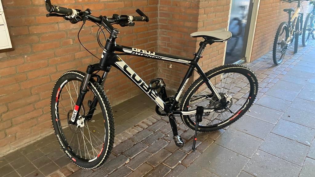 CUBE ATTENTION Competition Aluminium Mountainbike, 49 tot 53 cm, Zo goed als nieuw, Meer dan 20 versnellingen, Schijfrem