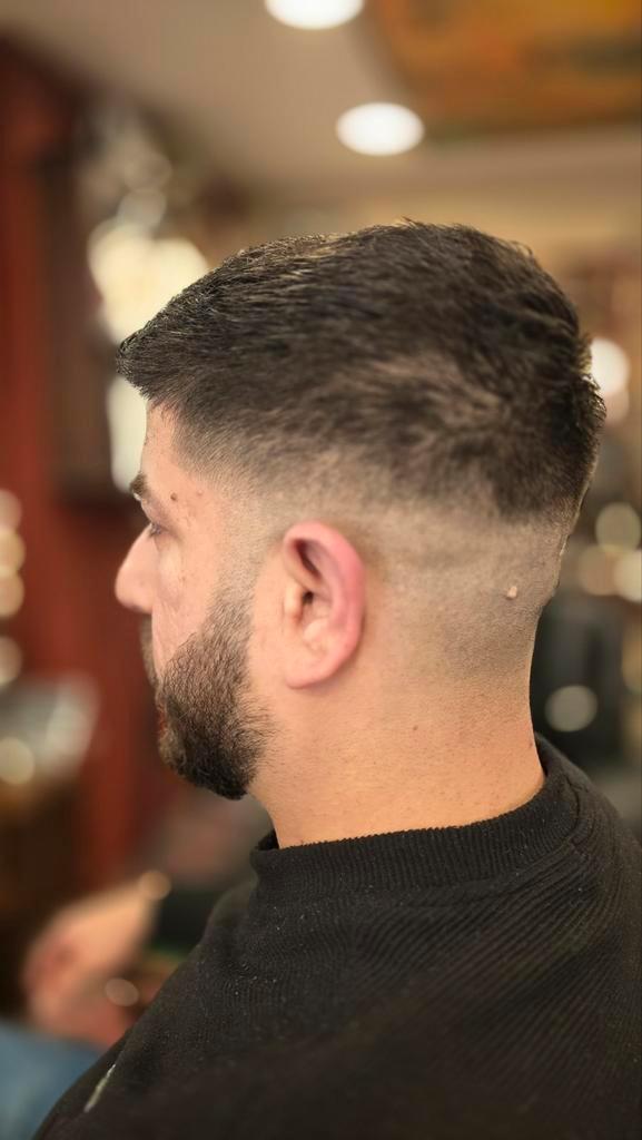 GRATIS KNIPBEURT!!, Sieraden, Tassen en Uiterlijk, Uiterlijk | Haarverzorging, Pruik of Haarverlenging, Ophalen of Verzenden