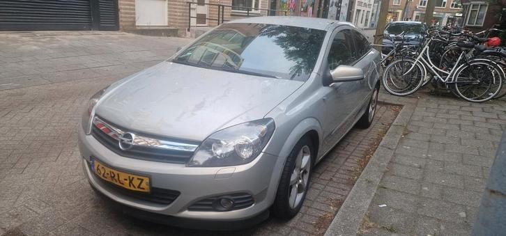 Opel Astra 1.6 16V GTC 2005 Grijs, Auto's, Opel, Particulier, Astra, Benzine, C, Hatchback, Handgeschakeld, Origineel Nederlands
