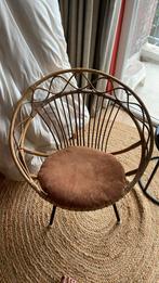 Rotan stoel, Huis en Inrichting, Woonaccessoires | Krantenbakken en Lectuurbakken, Ophalen of Verzenden, Gebruikt