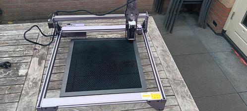 Lasergraveermachine + Honingraatbed, Computers en Software, Overige Computers en Software, Zo goed als nieuw, Ophalen