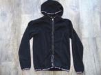 Vest zwart fleece vestje met capuchon maat 134, Kinderen en Baby's, Kinderkleding | Maat 134, Ophalen of Verzenden, Zo goed als nieuw
