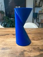 Blauwe Design Vaas Paul Baars, Huis en Inrichting, Woonaccessoires | Vazen, Kunststof, 50 tot 75 cm, Blauw, Ophalen of Verzenden