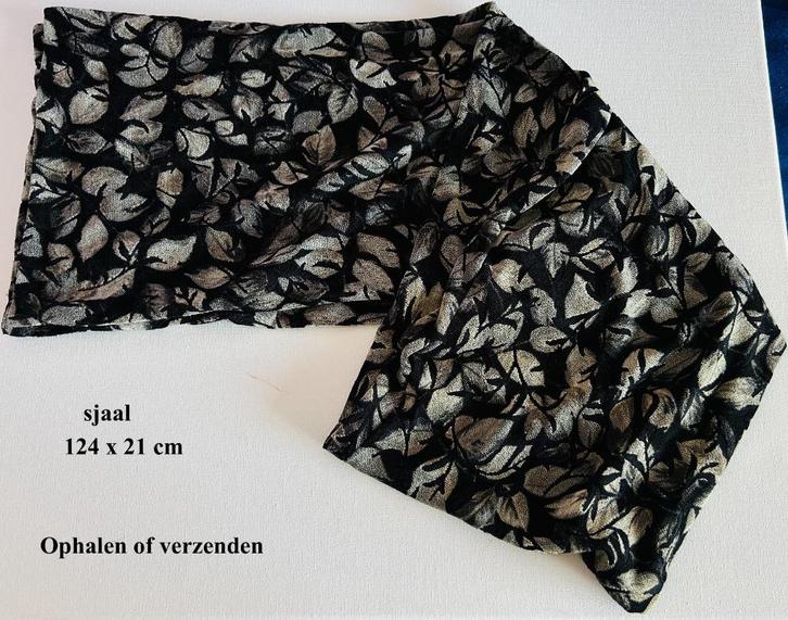 Mooie sjaal 124 x21 cm shawl Dubbele stof grijs zwart, Kleding | Dames, Mutsen, Sjaals en Handschoenen, Zo goed als nieuw, Sjaal