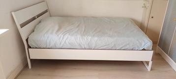 Twee IKEA Bedden: Malm & Tarva - afbeelding 4