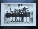 Postkaart Zeppelin - Heren verkleed als Hugo Eckener, Verzamelen, Verzenden, 1920 tot 1940, Politiek en Historie