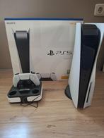 Ps5 Nieuw Met Controller En Oplaadstation, Spelcomputers en Games, Spelcomputers | Sony PlayStation 5, Ophalen of Verzenden, Nieuw