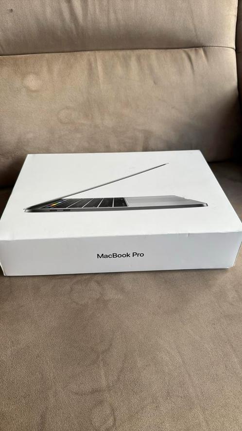 Apple MacBook Pro, Computers en Software, Apple Macbooks, Zo goed als nieuw, Ophalen of Verzenden