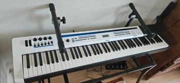 Stage piano Casio px-5s beschikbaar voor biedingen