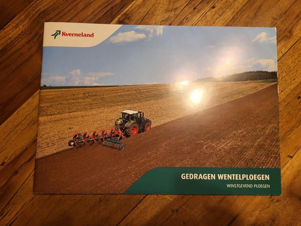 Tractor folder KVERNELAND gedragen wentelploegen, Ophalen of Verzenden, Zo goed als nieuw
