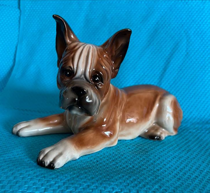 Boxer Beeldje - Hondenliefhebber Collectie, Antiek en Kunst, Antiek | Keramiek en Aardewerk, Ophalen of Verzenden