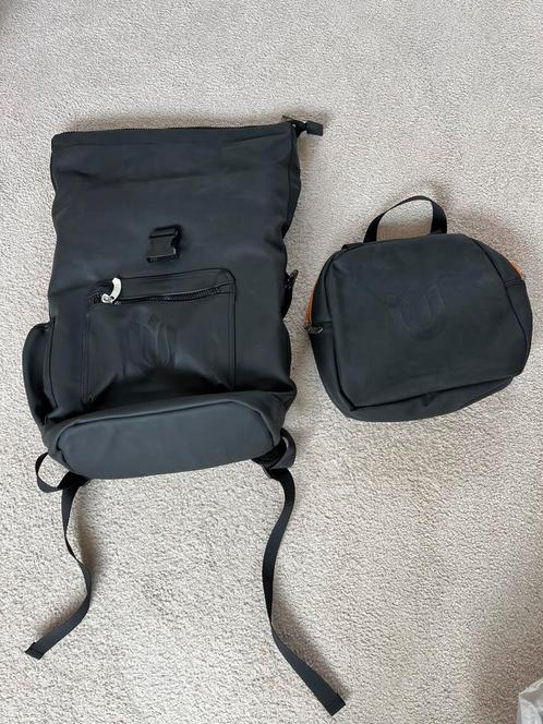 Backpak / fietstas plus extra tas, Sieraden, Tassen en Uiterlijk, Tassen | Schoudertassen, Nieuw, Zwart, Ophalen of Verzenden