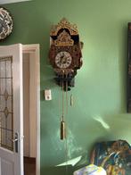 Stoeltjes klok, zwaar antiek, meer dan 150 jaar oud, Antiek en Kunst, Antiek | Klokken, Ophalen